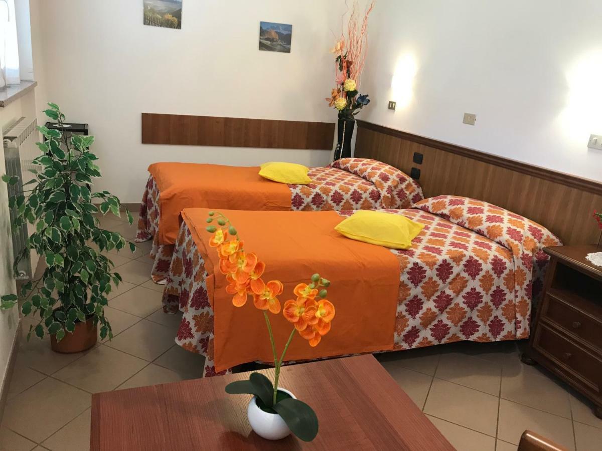 B&B Da Giorgia Crodo Bagian luar foto