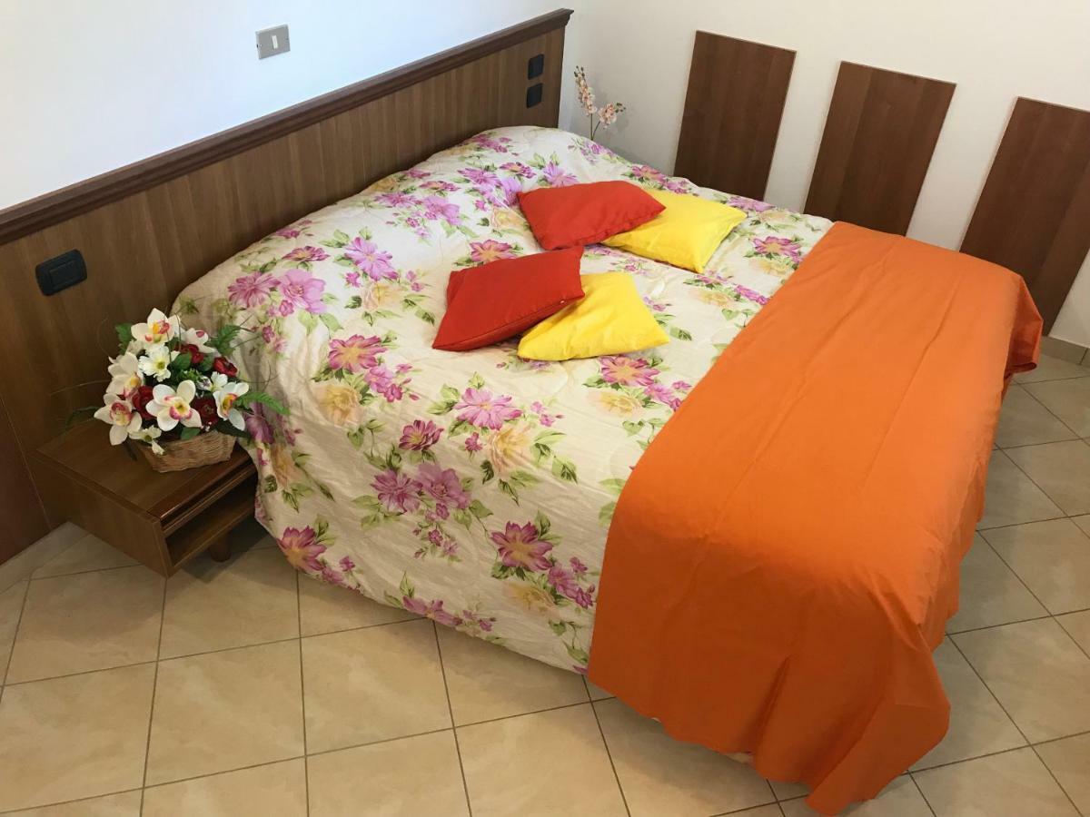 B&B Da Giorgia Crodo Bagian luar foto
